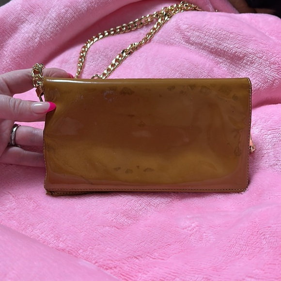 CHANEL WOC Camel Wallet on a Chain RARE Unicorn color - Picture 15 of 17